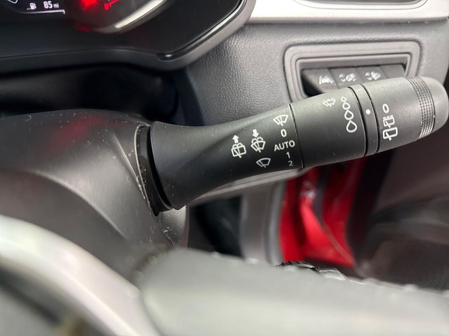 Used Renault Captur 2023 for sale - 78192057: Photo 28