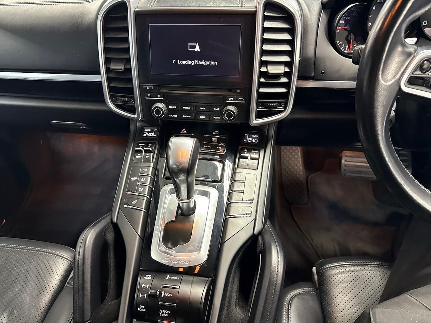 Used Porsche Cayenne 2018 for sale - 77487839: Photo 13