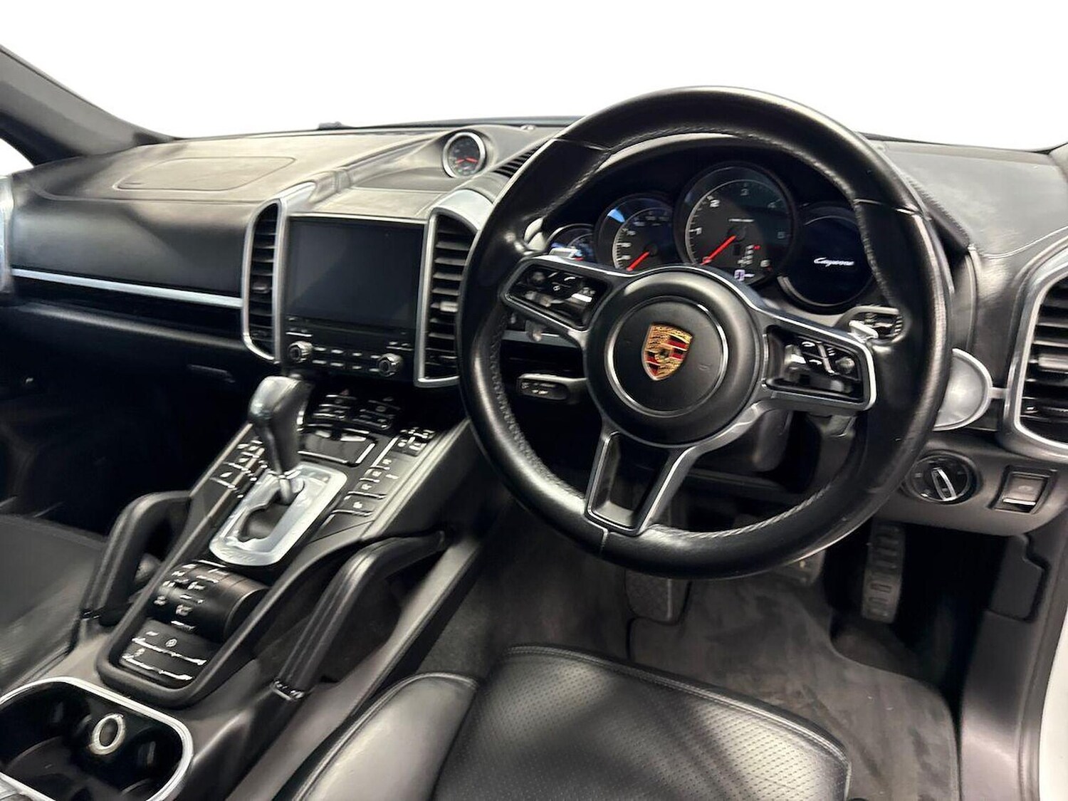 Used Porsche Cayenne 2018 for sale - 77487839: Photo 15