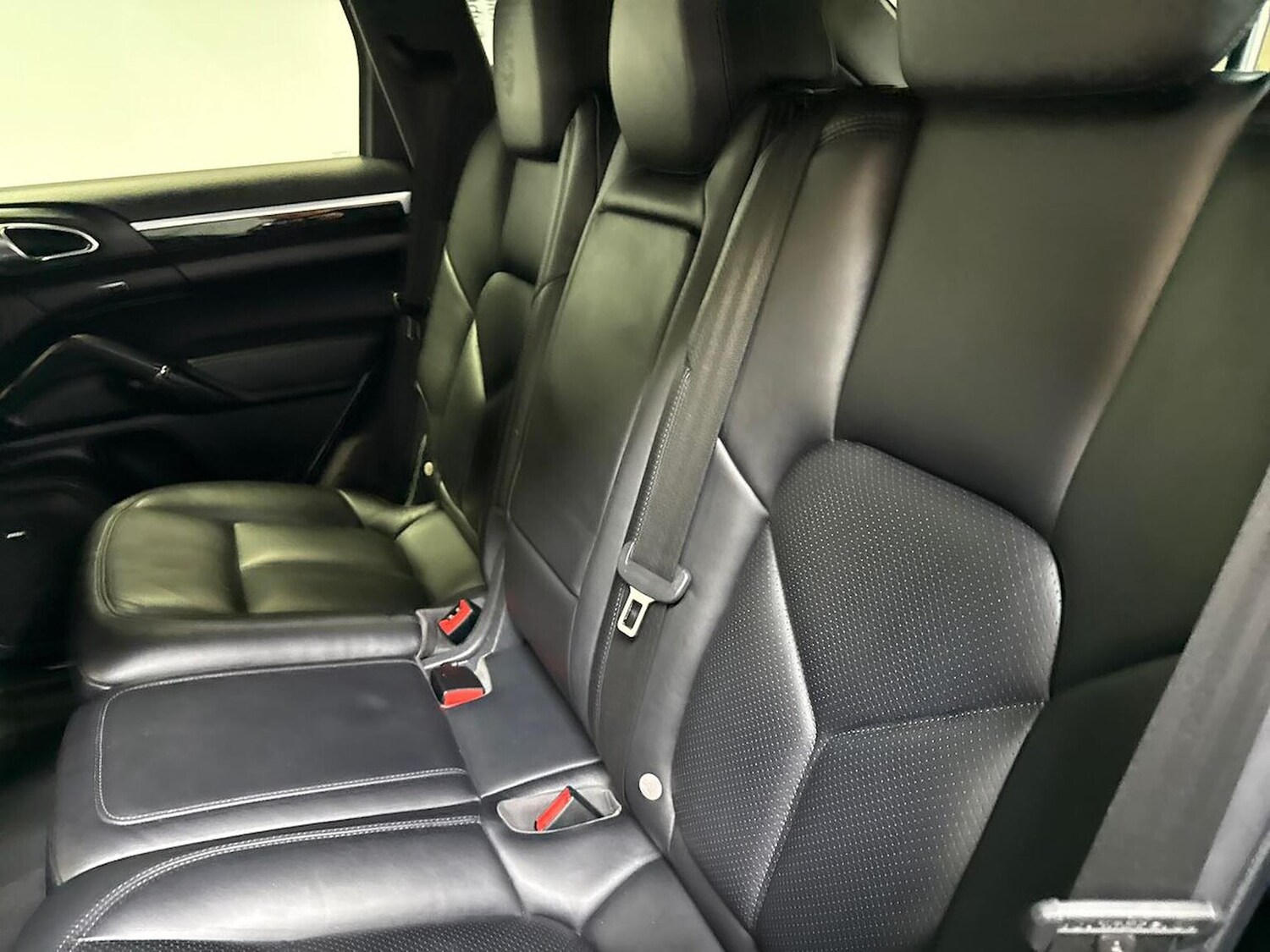 Used Porsche Cayenne 2018 for sale - 77487839: Photo 16