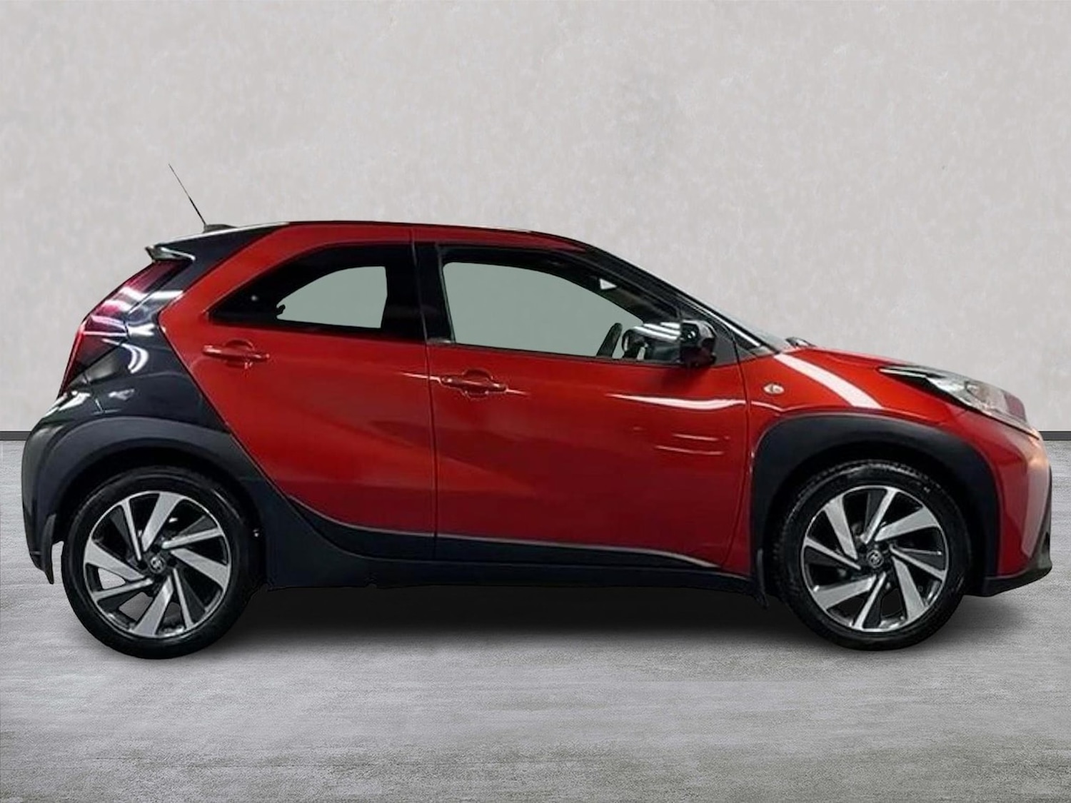 Used Toyota Aygo X 2022 for sale - 78191919: Photo 3