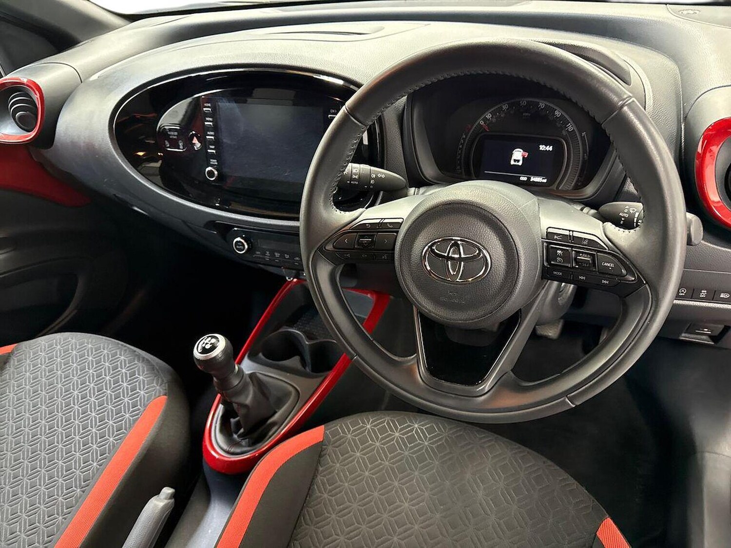 Used Toyota Aygo X 2022 for sale - 78191919: Photo 9