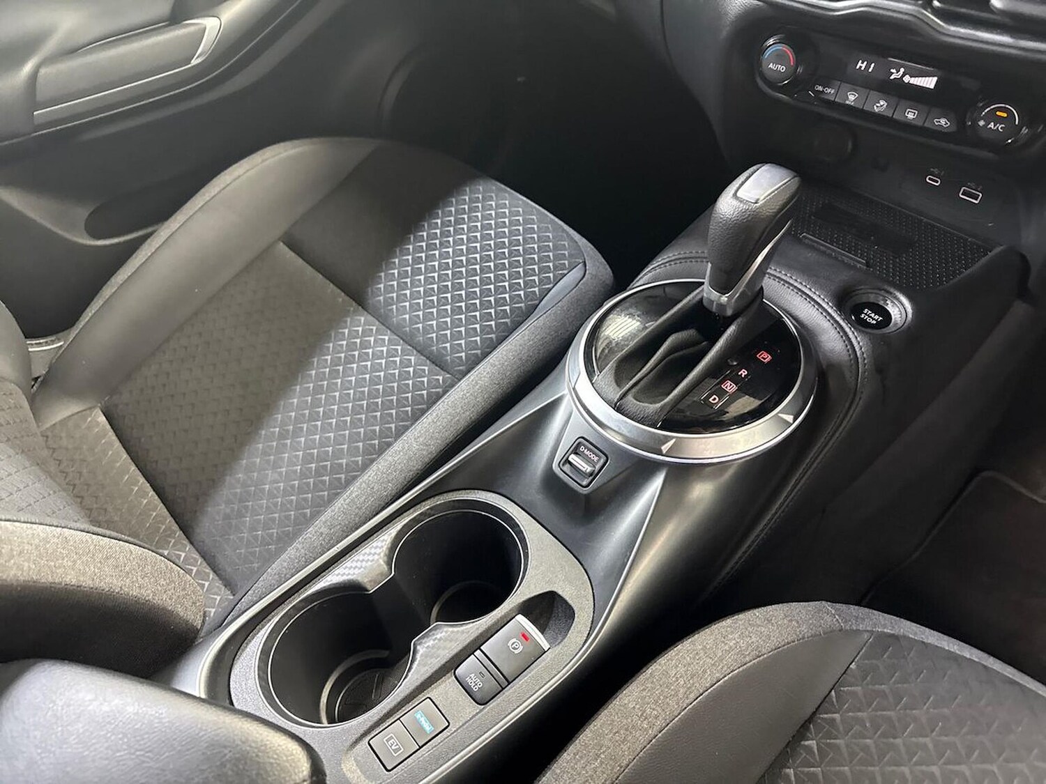 Used Nissan Juke 2024 for sale - 78191902: Photo 15