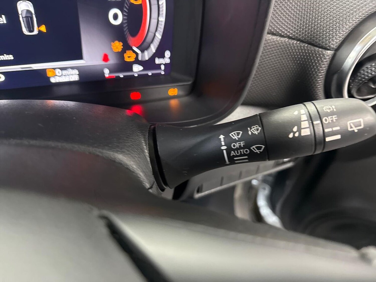 Used Nissan Juke 2024 for sale - 78191902: Photo 28