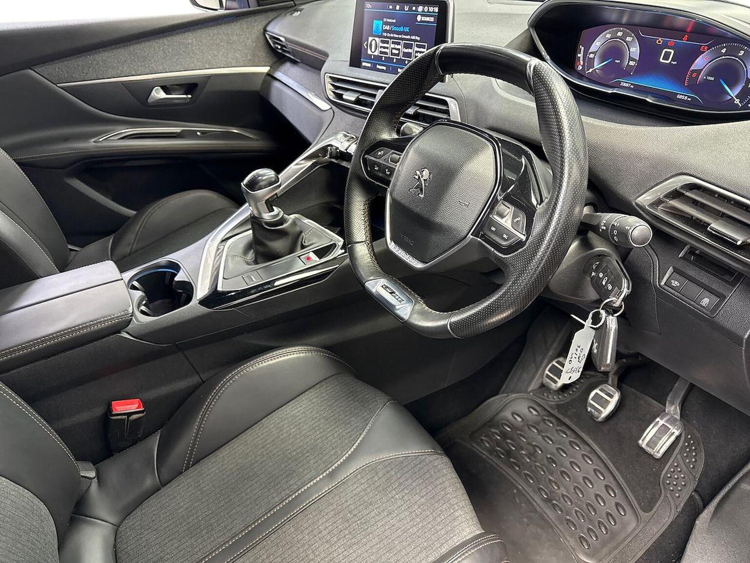 Used Peugeot 3008 2017 for sale - 77775125: Photo 15