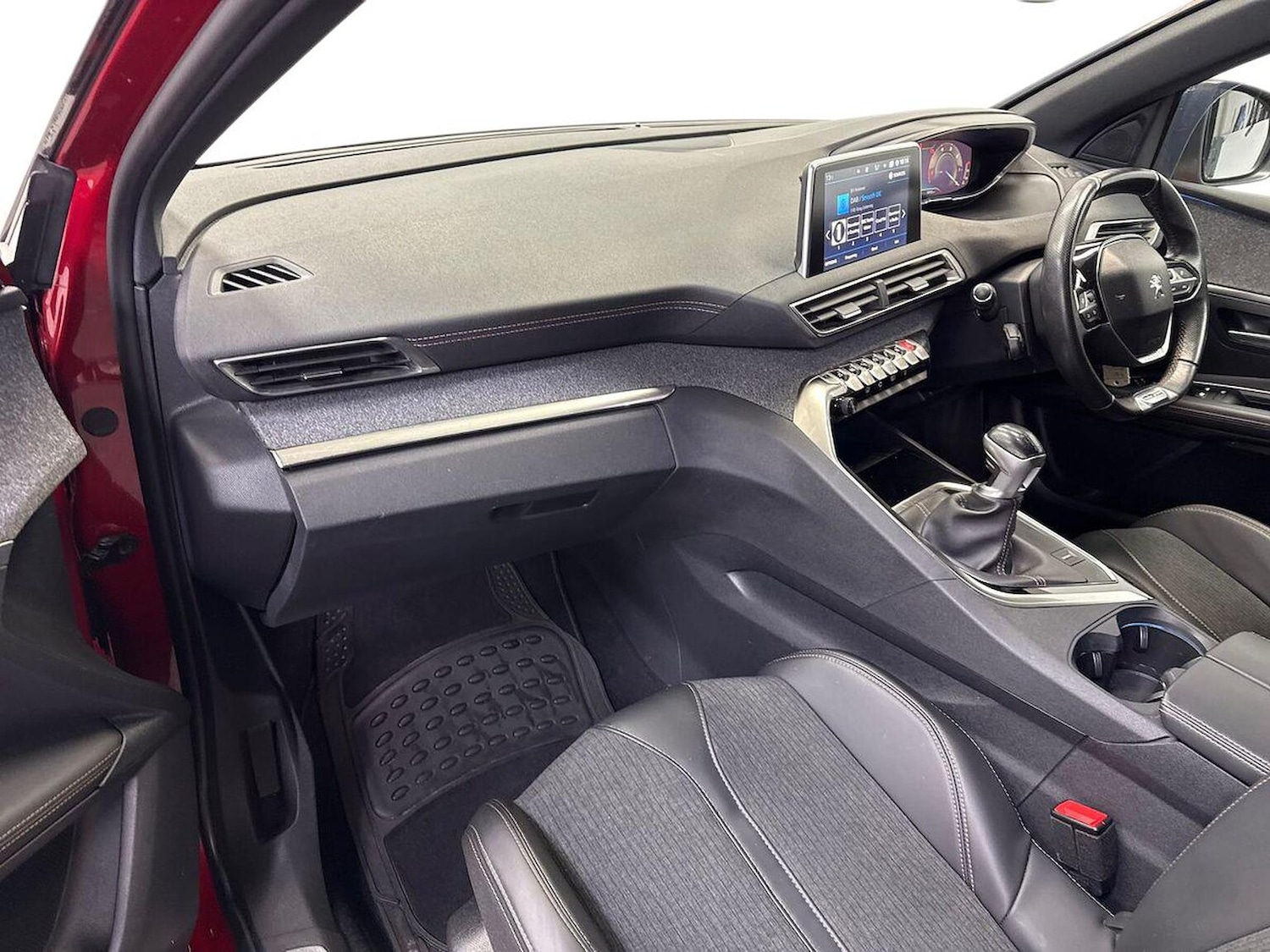 Used Peugeot 3008 2017 for sale - 77775125: Photo 7