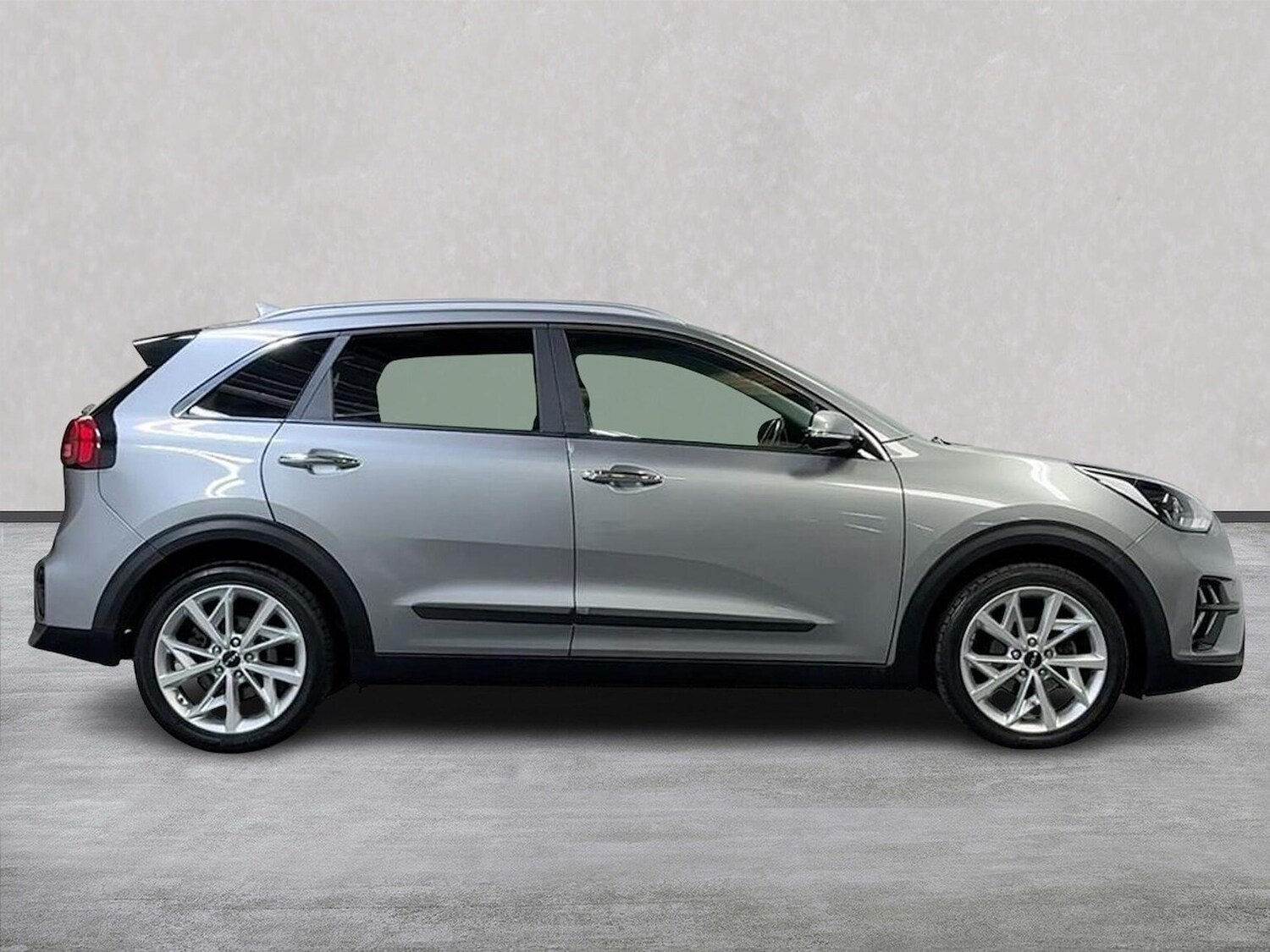Used Kia Niro 2021 for sale - 76107139: Photo 3
