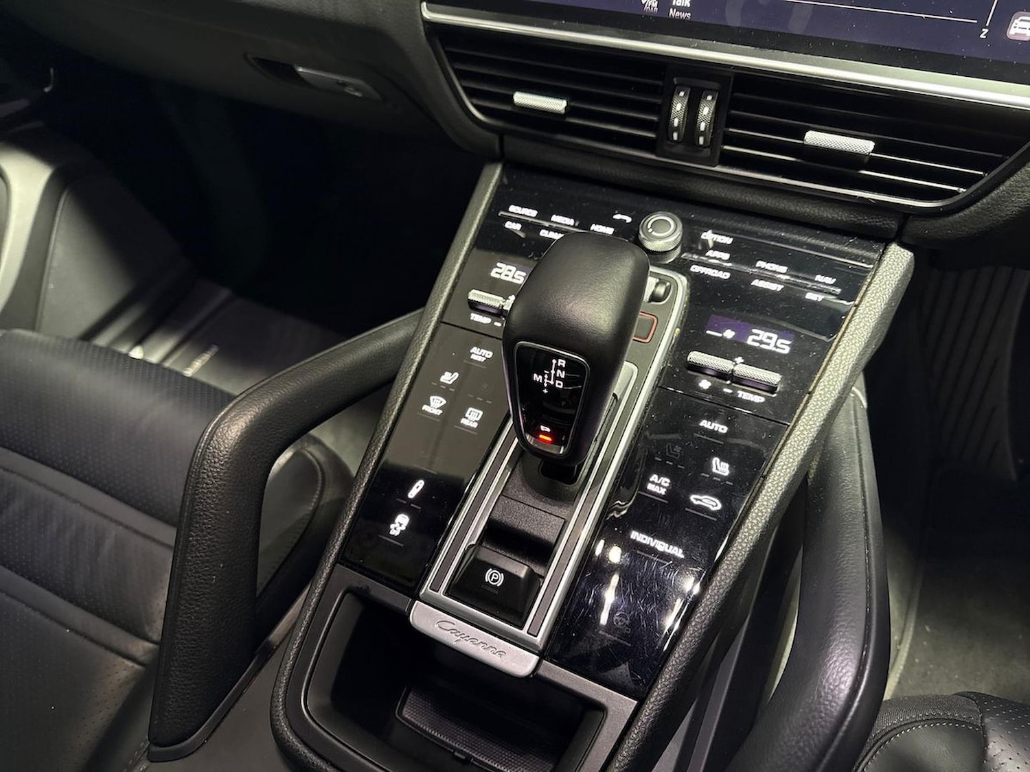 Used Porsche Cayenne 2022 for sale - 77701316: Photo 12