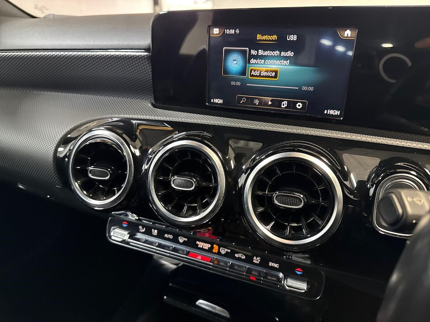 Used Mercedes-Benz A-Class 2018 for sale - 76794921: Photo 11