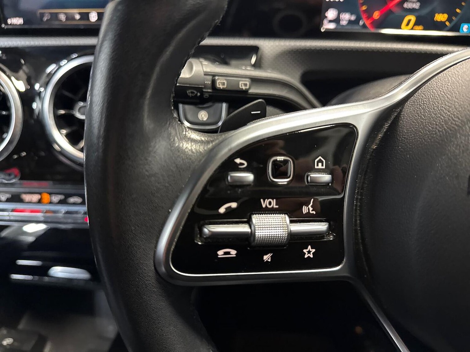 Used Mercedes-Benz A-Class 2018 for sale - 76794921: Photo 24