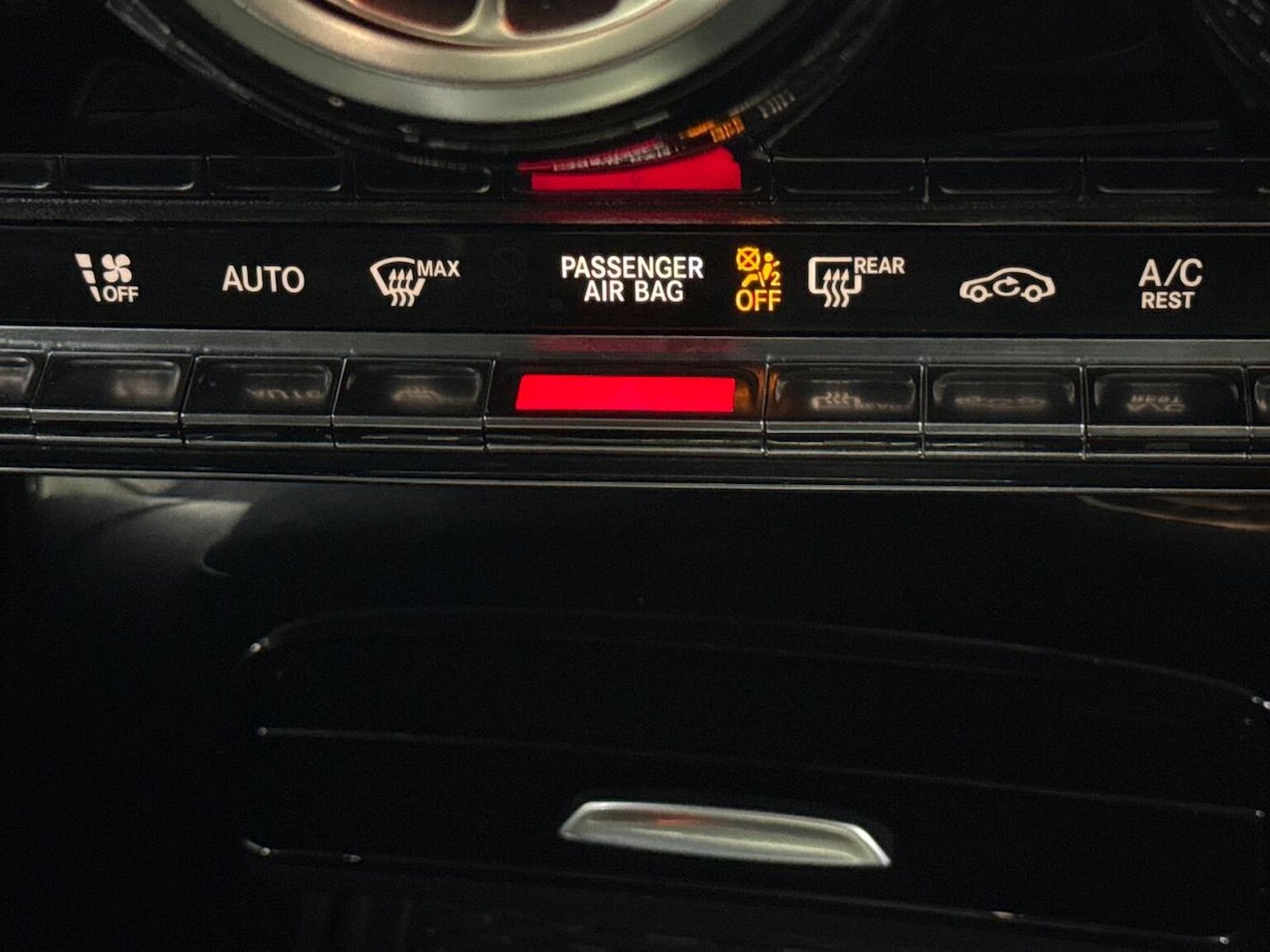 Used Mercedes-Benz A-Class 2018 for sale - 76906360: Photo 22