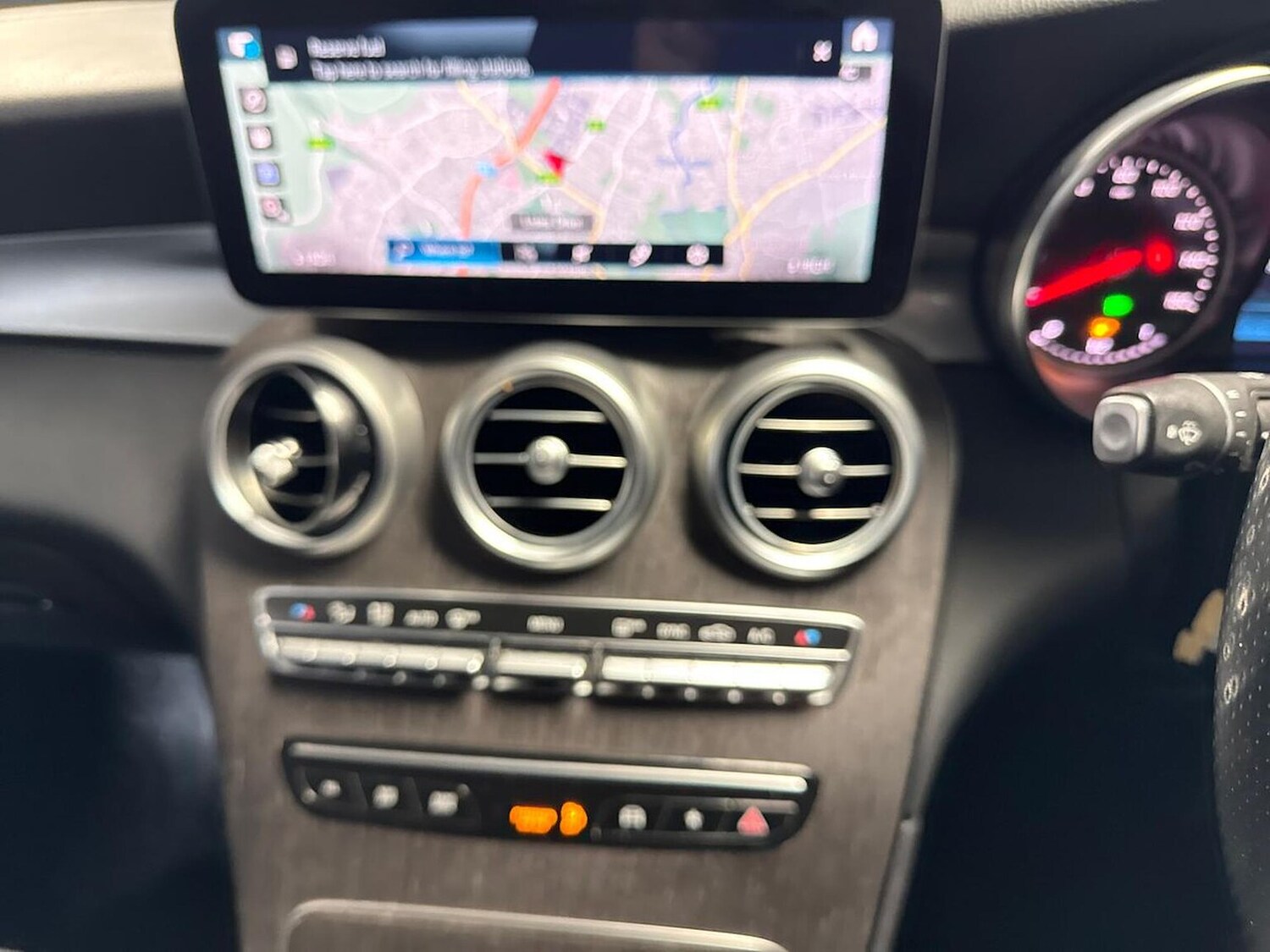 Used Mercedes-Benz GLC 2020 for sale - 77489342: Photo 13