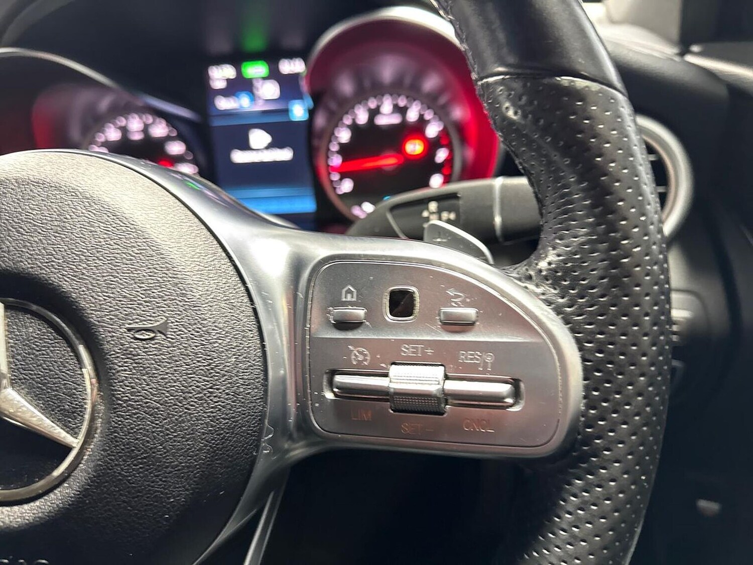 Used Mercedes-Benz GLC 2020 for sale - 77489342: Photo 25