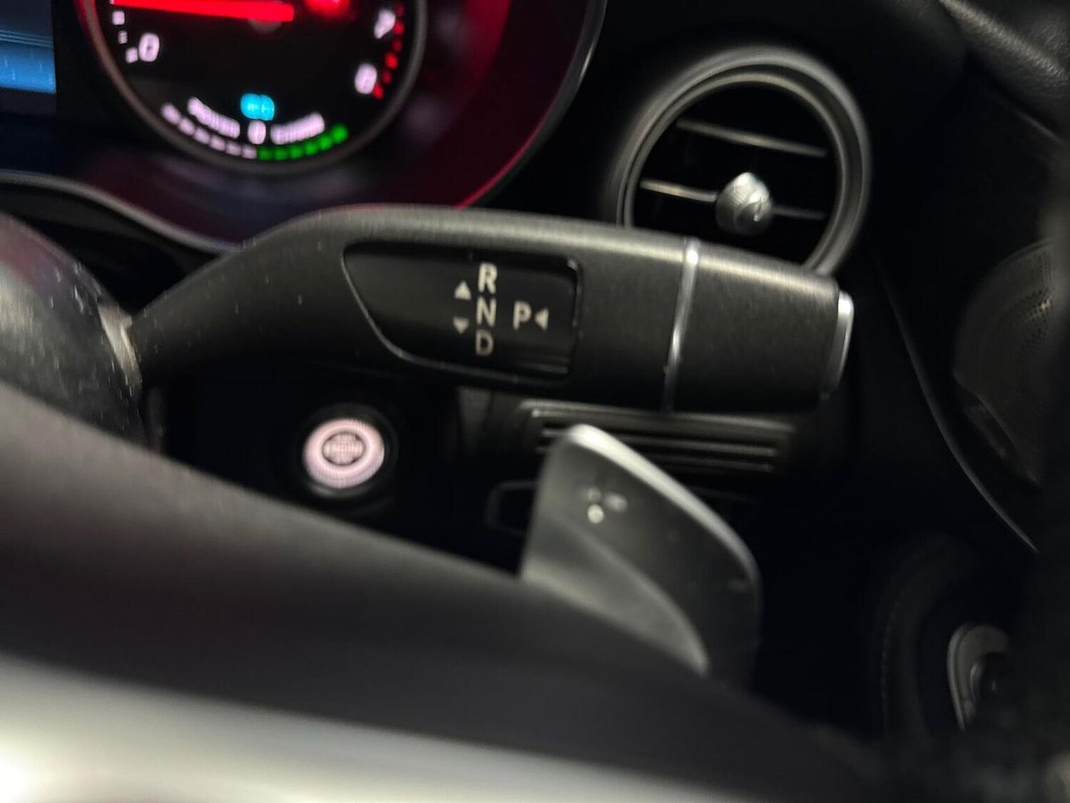 Used Mercedes-Benz GLC 2020 for sale - 77489342: Photo 27