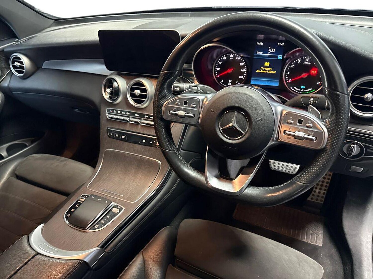 Used Mercedes-Benz GLC 2020 for sale - 77489342: Photo 9