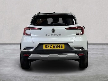 Used Renault Captur 2023 for sale - 79115395: Photo