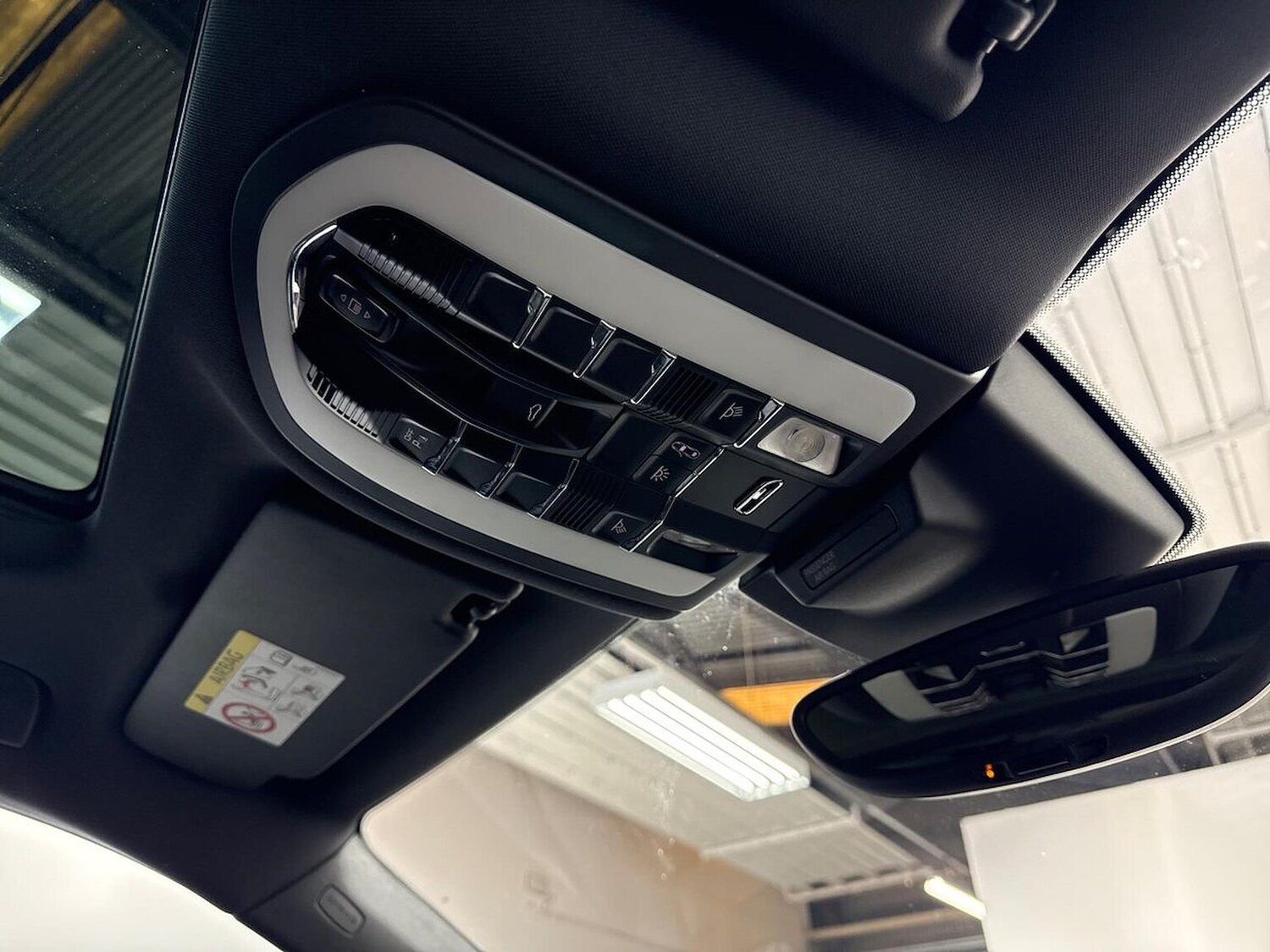 Used Porsche Macan 2017 for sale - 77916133: Photo 14