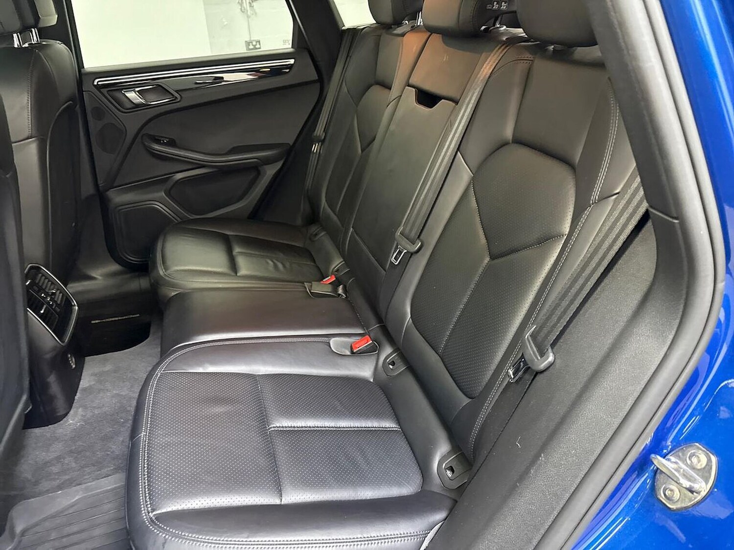 Used Porsche Macan 2017 for sale - 77916133: Photo 16