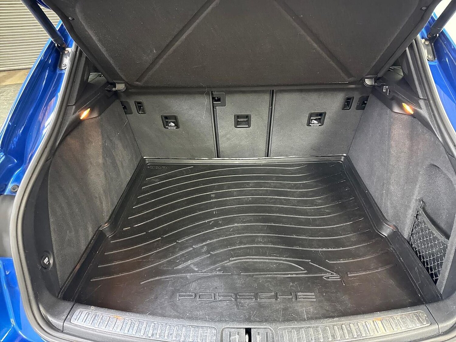 Used Porsche Macan 2017 for sale - 77916133: Photo 17