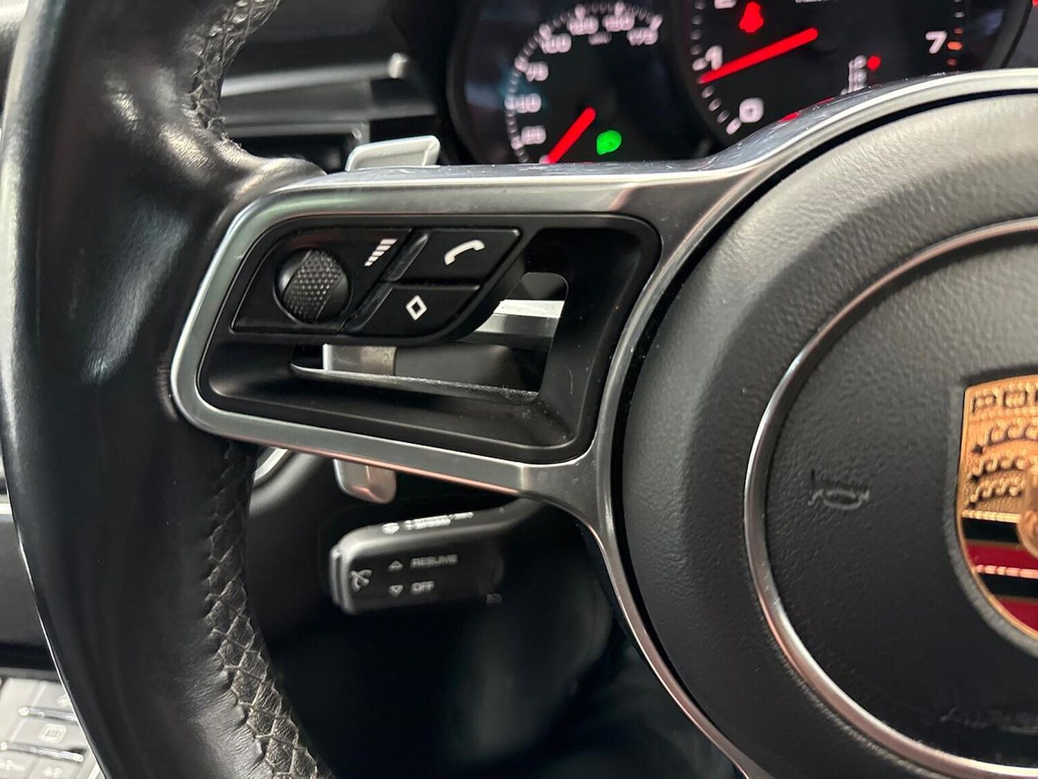 Used Porsche Macan 2017 for sale - 77916133: Photo 25