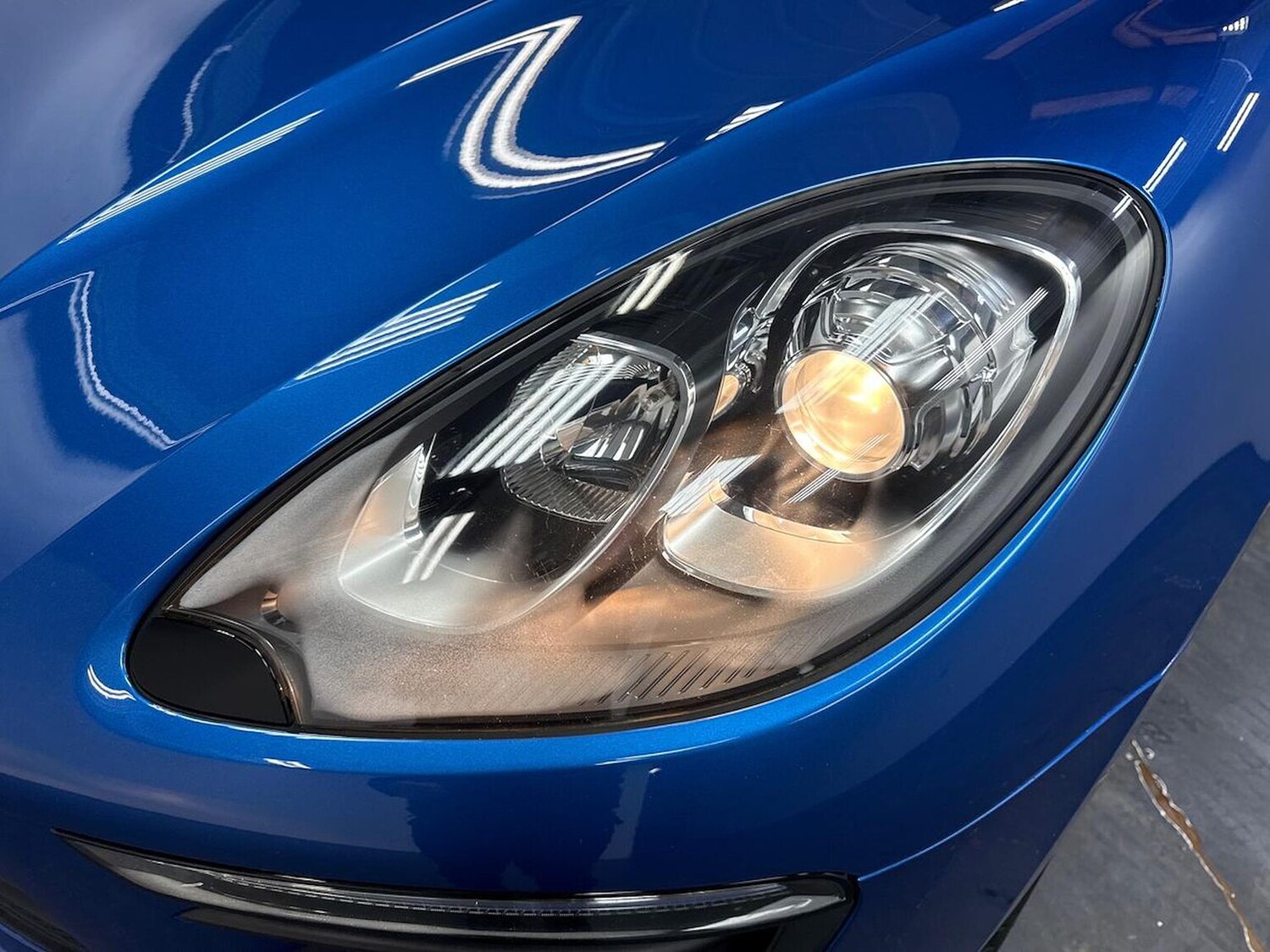 Used Porsche Macan 2017 for sale - 77916133: Photo 28