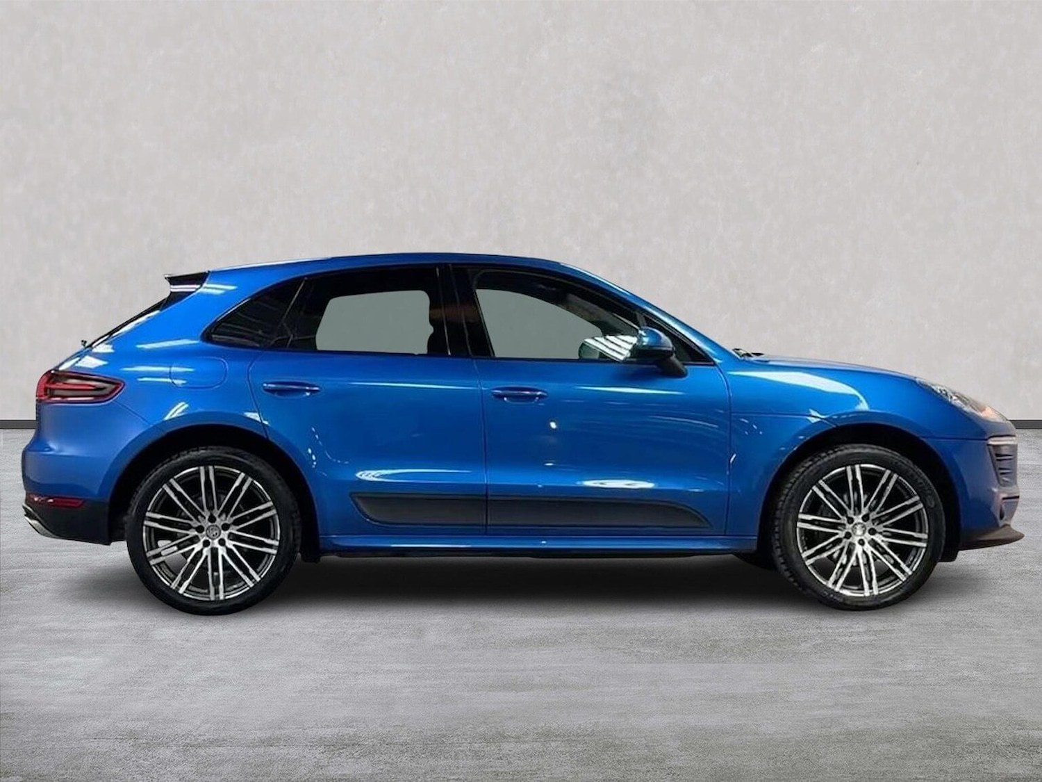 Used Porsche Macan 2017 for sale - 77916133: Photo 3