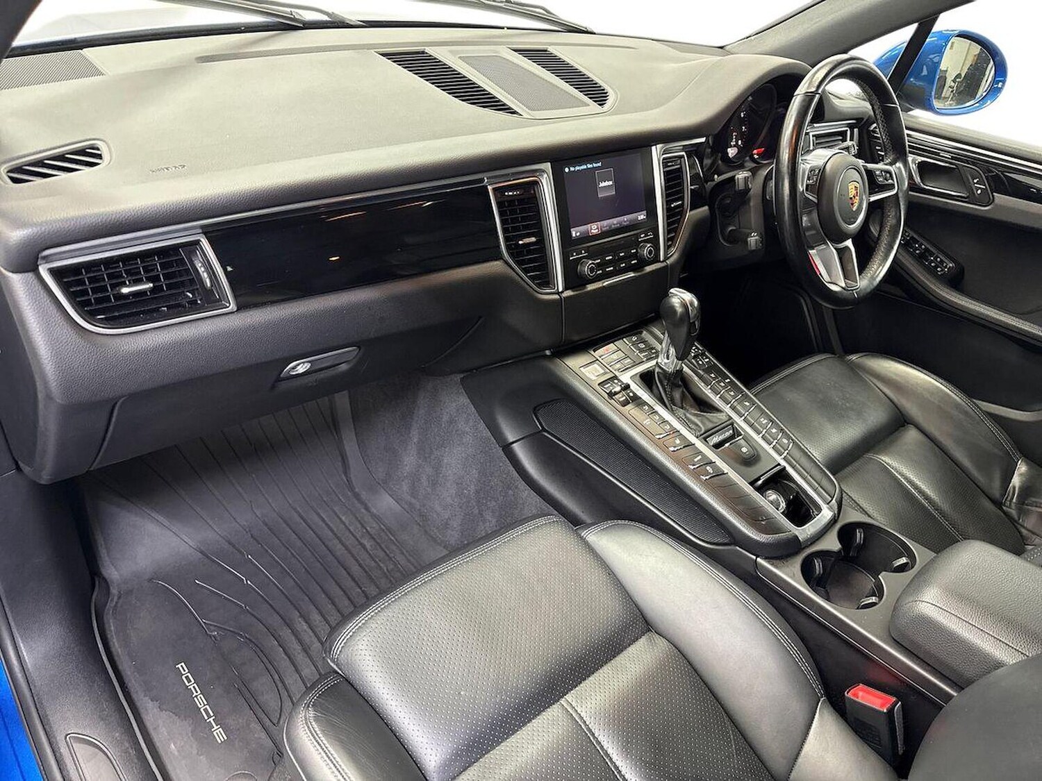 Used Porsche Macan 2017 for sale - 77916133: Photo 7