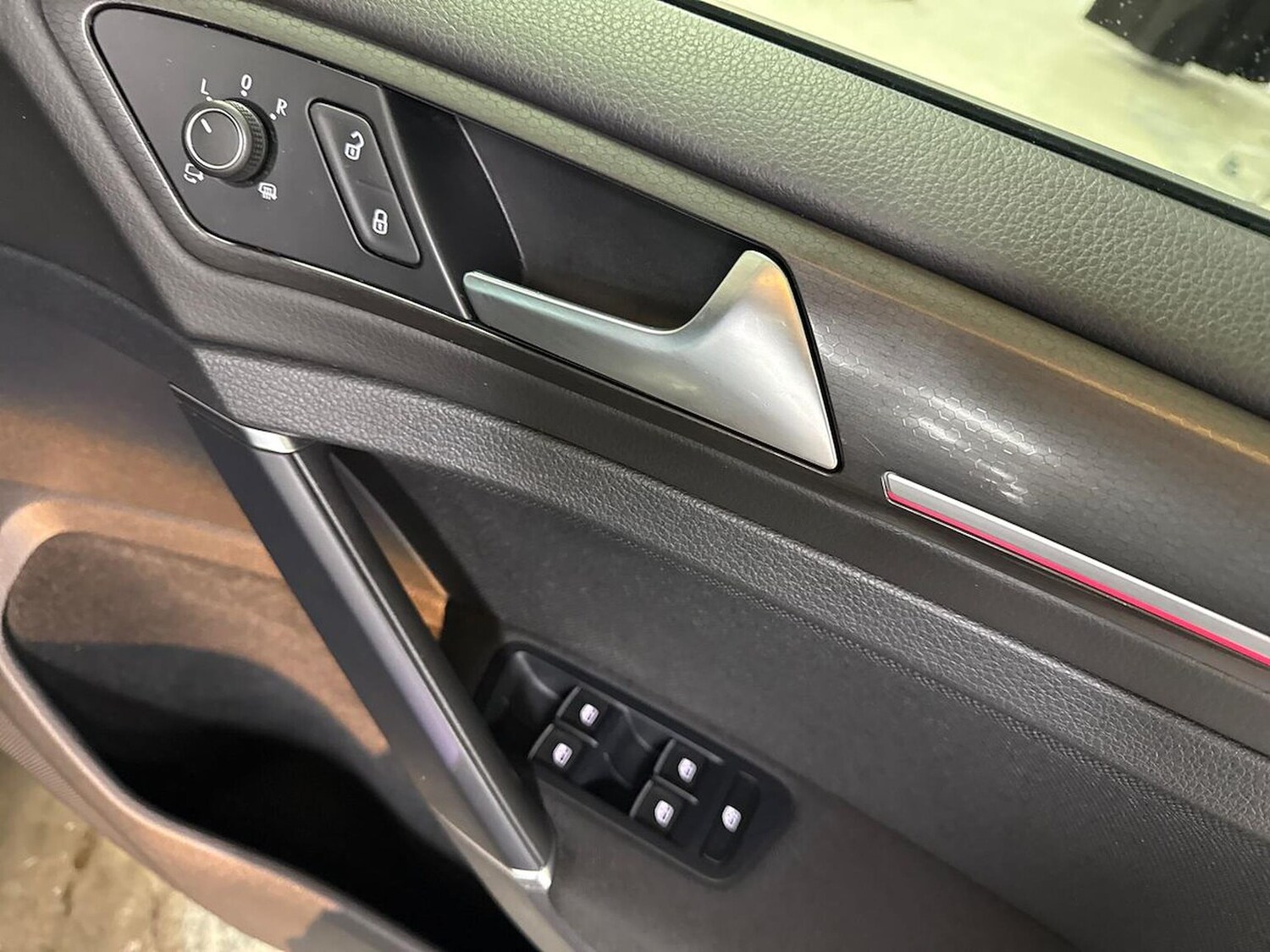 Used Volkswagen Golf 2017 for sale - 78191888: Photo 23