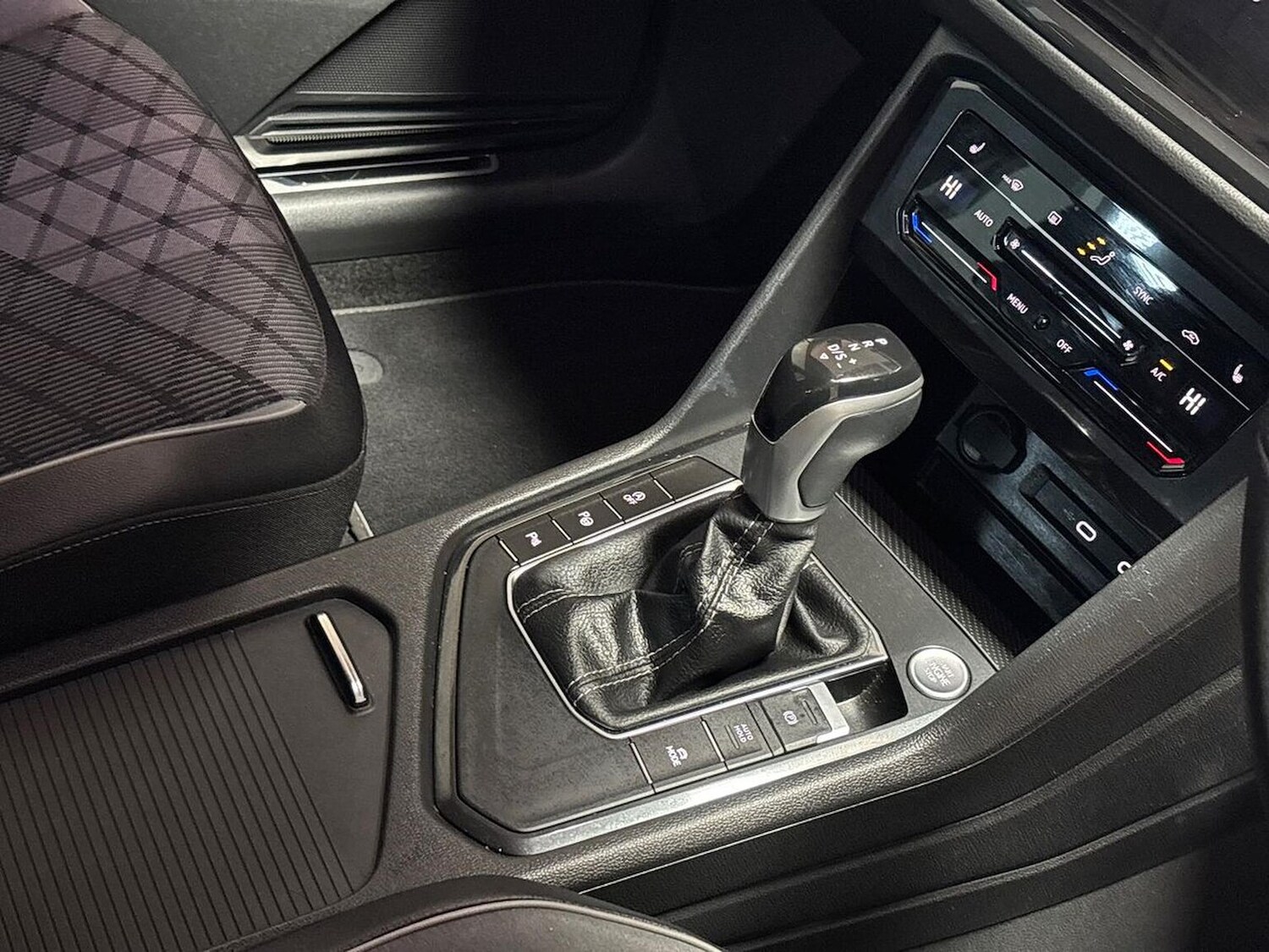 Used Volkswagen Tiguan 2023 for sale - 76299364: Photo 13