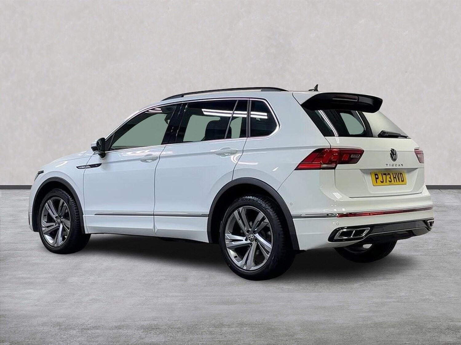 Used Volkswagen Tiguan 2023 for sale - 76299364: Photo 2