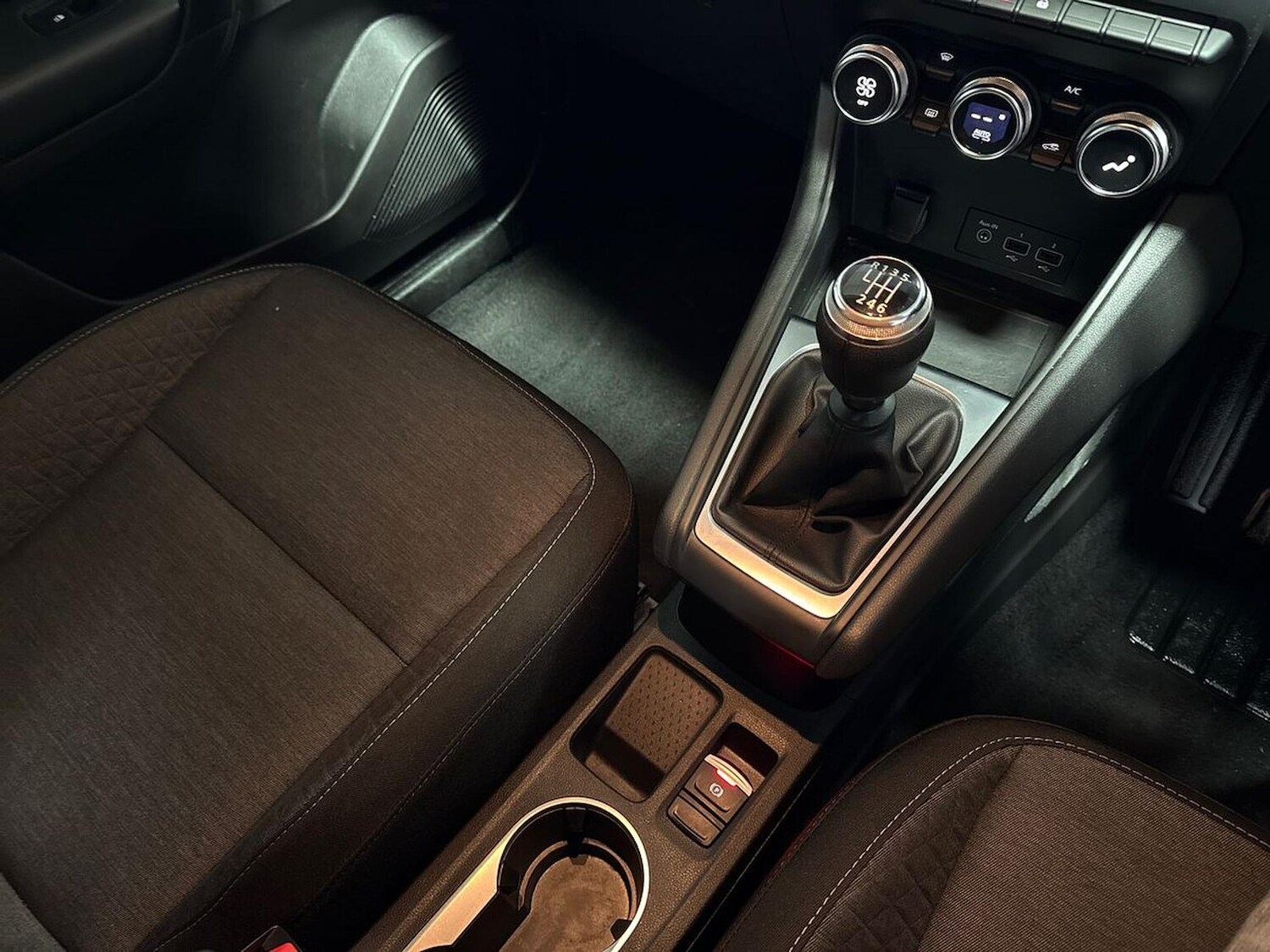 Used Renault Captur 2022 for sale - 77489257: Photo 13