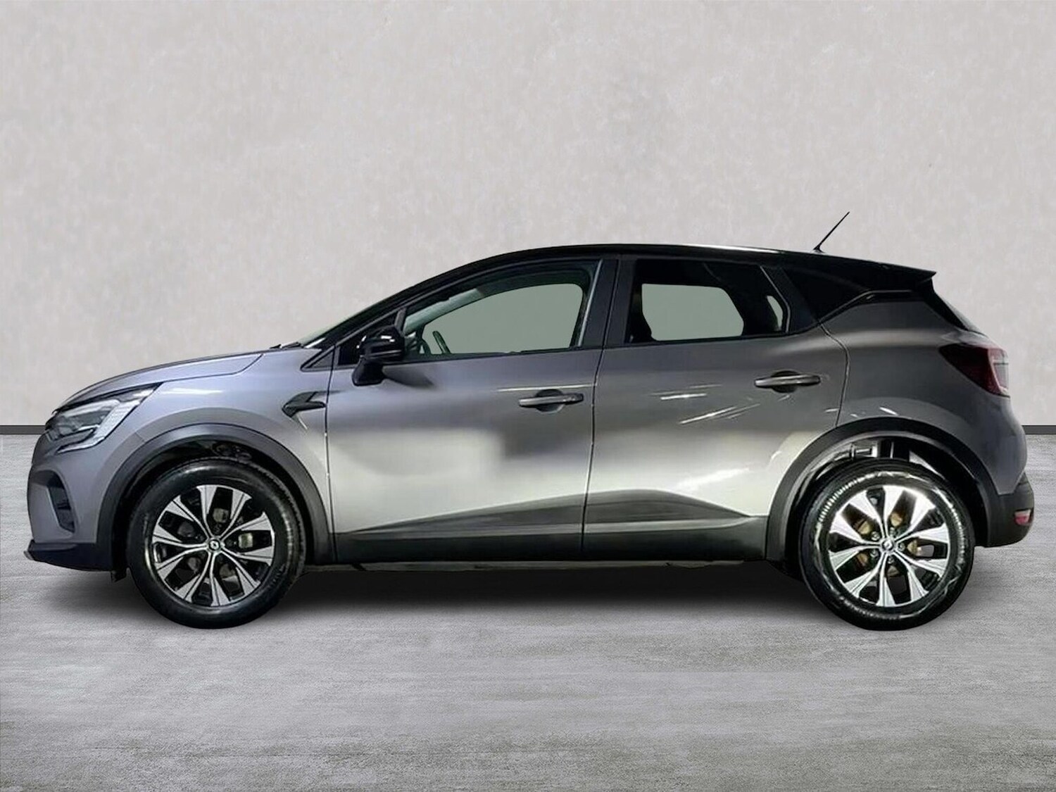 Used Renault Captur 2022 for sale - 77489257: Photo 19