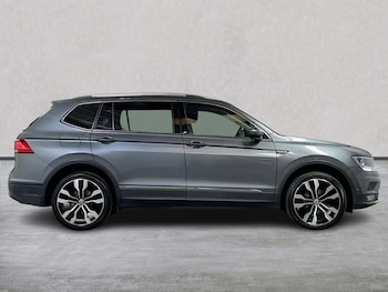 Used Volkswagen Tiguan Allspace 2019 for sale - 78909809: Photo