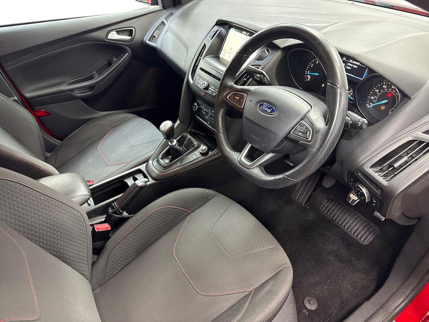 Used Ford Focus 2018 for sale - 77775127: Photo 15
