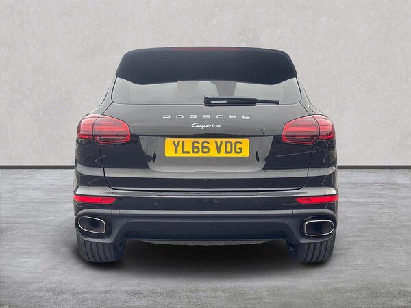 Used Porsche Cayenne 2017 for sale - 76293041: Photo 4