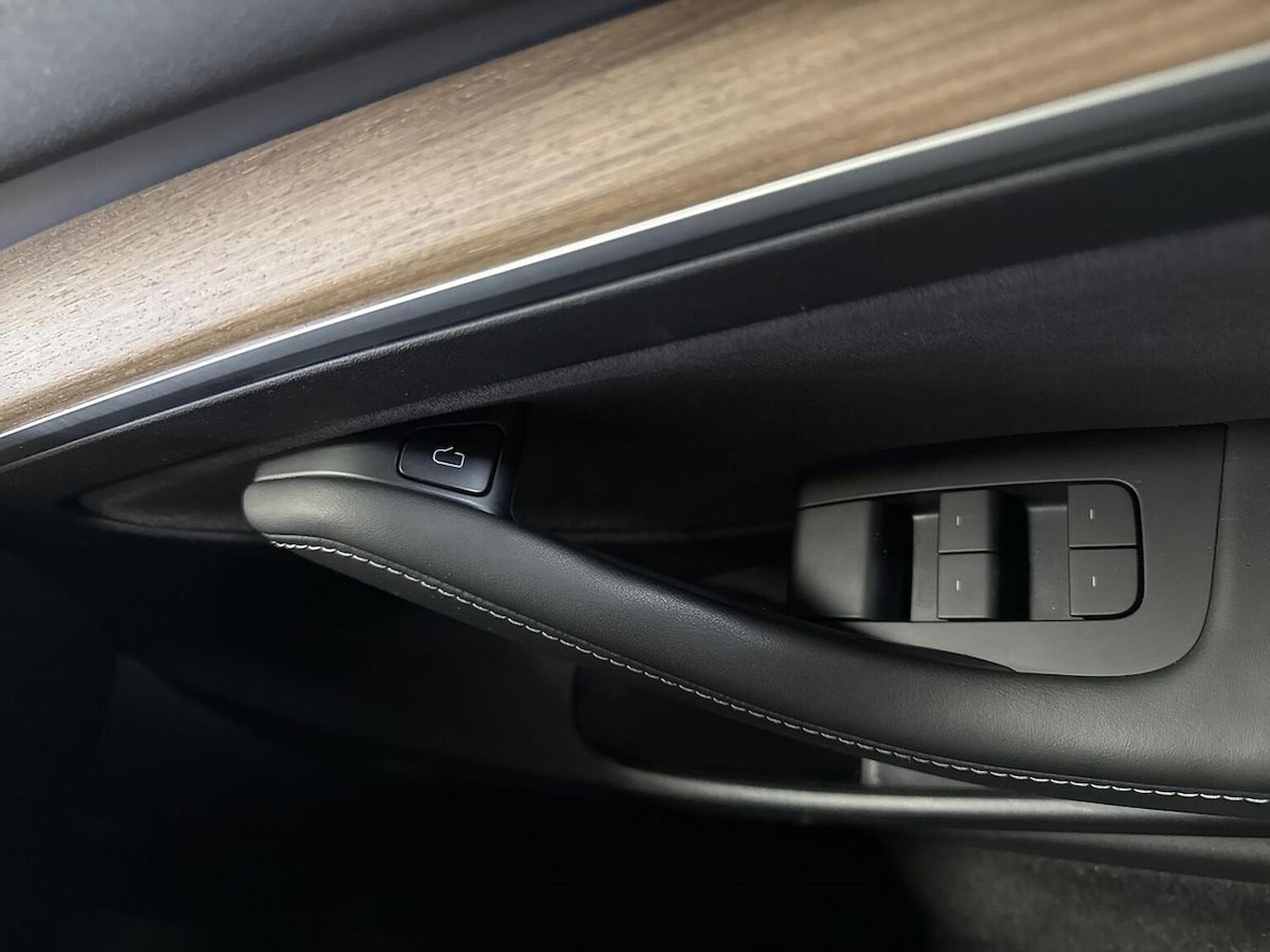 Used Tesla Model 3 2021 for sale - 76643625: Photo 21