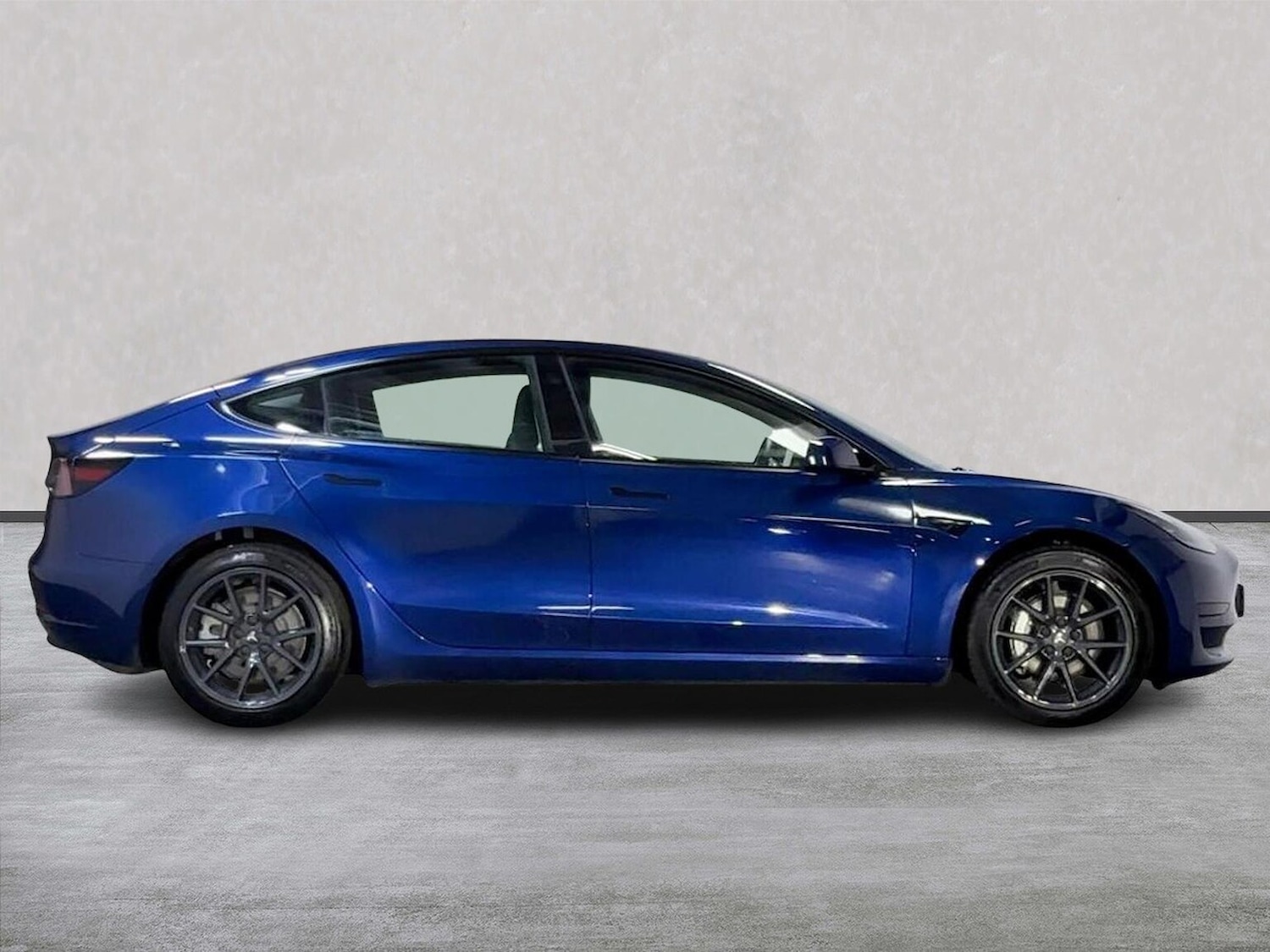 Used Tesla Model 3 2021 for sale - 76643625: Photo 3