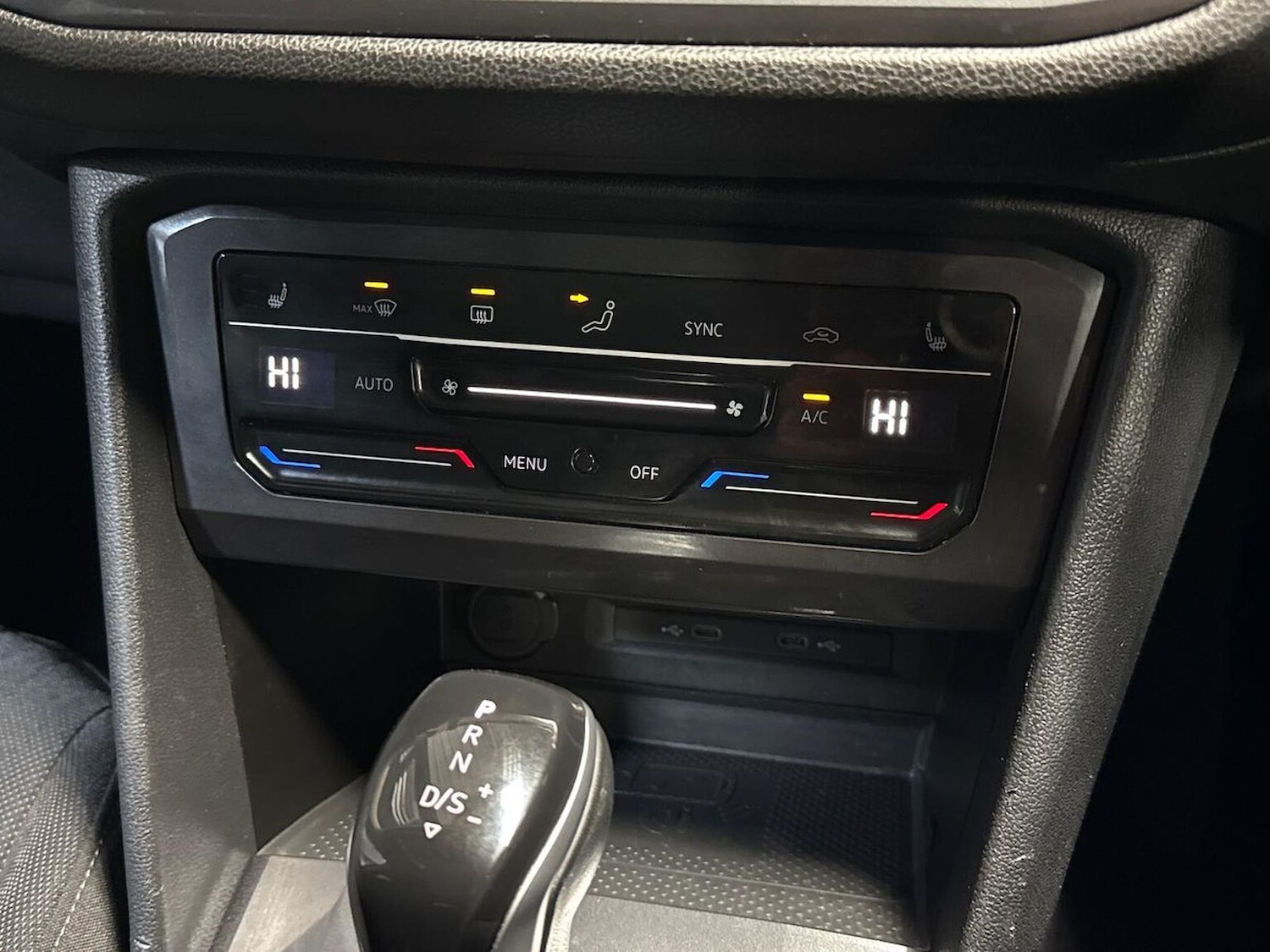 Used Volkswagen Tiguan Allspace 2023 for sale - 76958797: Photo 12