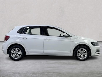Used Volkswagen Polo 2019 for sale - 78526579: Photo