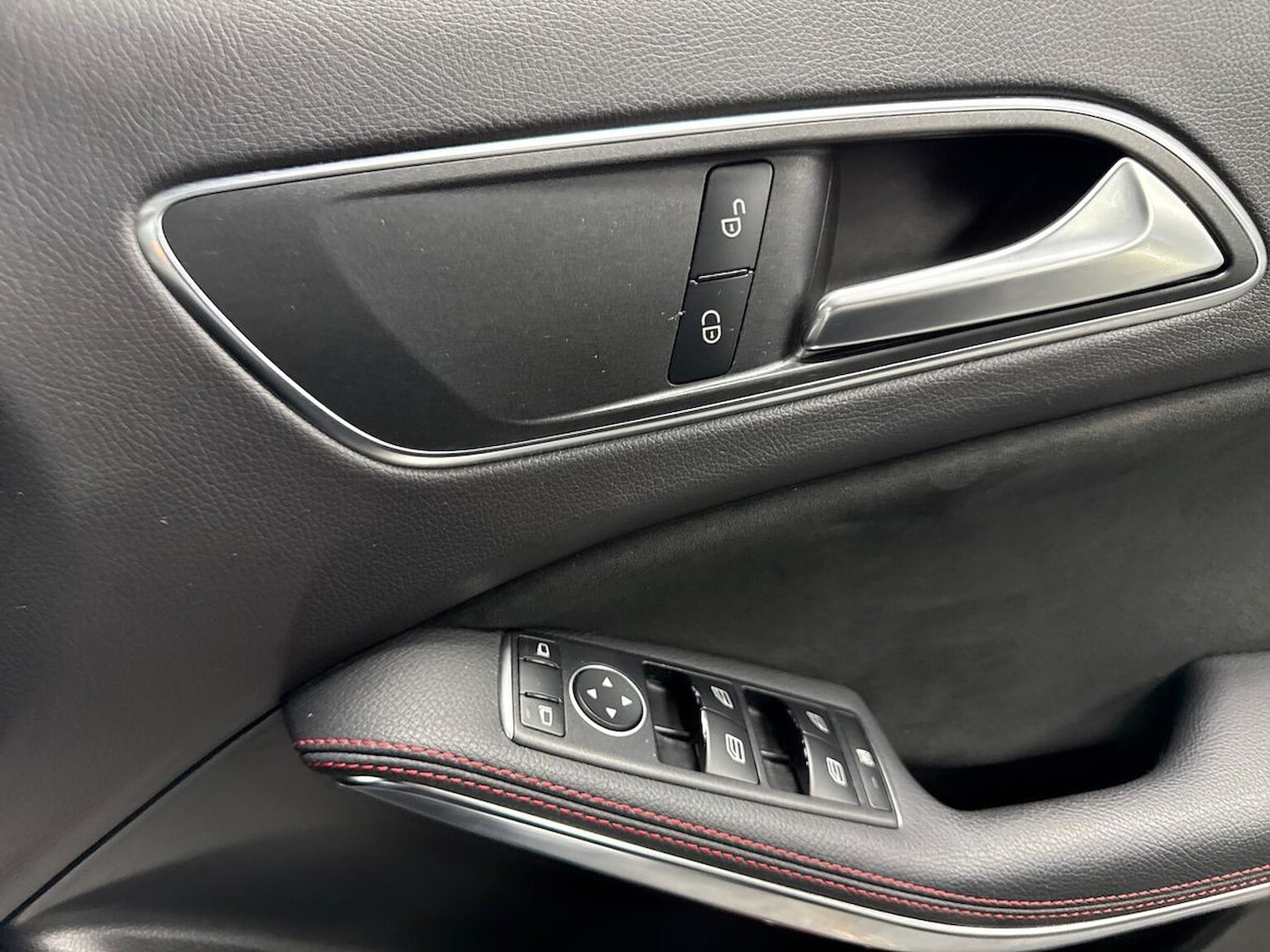 Used Mercedes-Benz A-Class 2018 for sale - 76504961: Photo 21