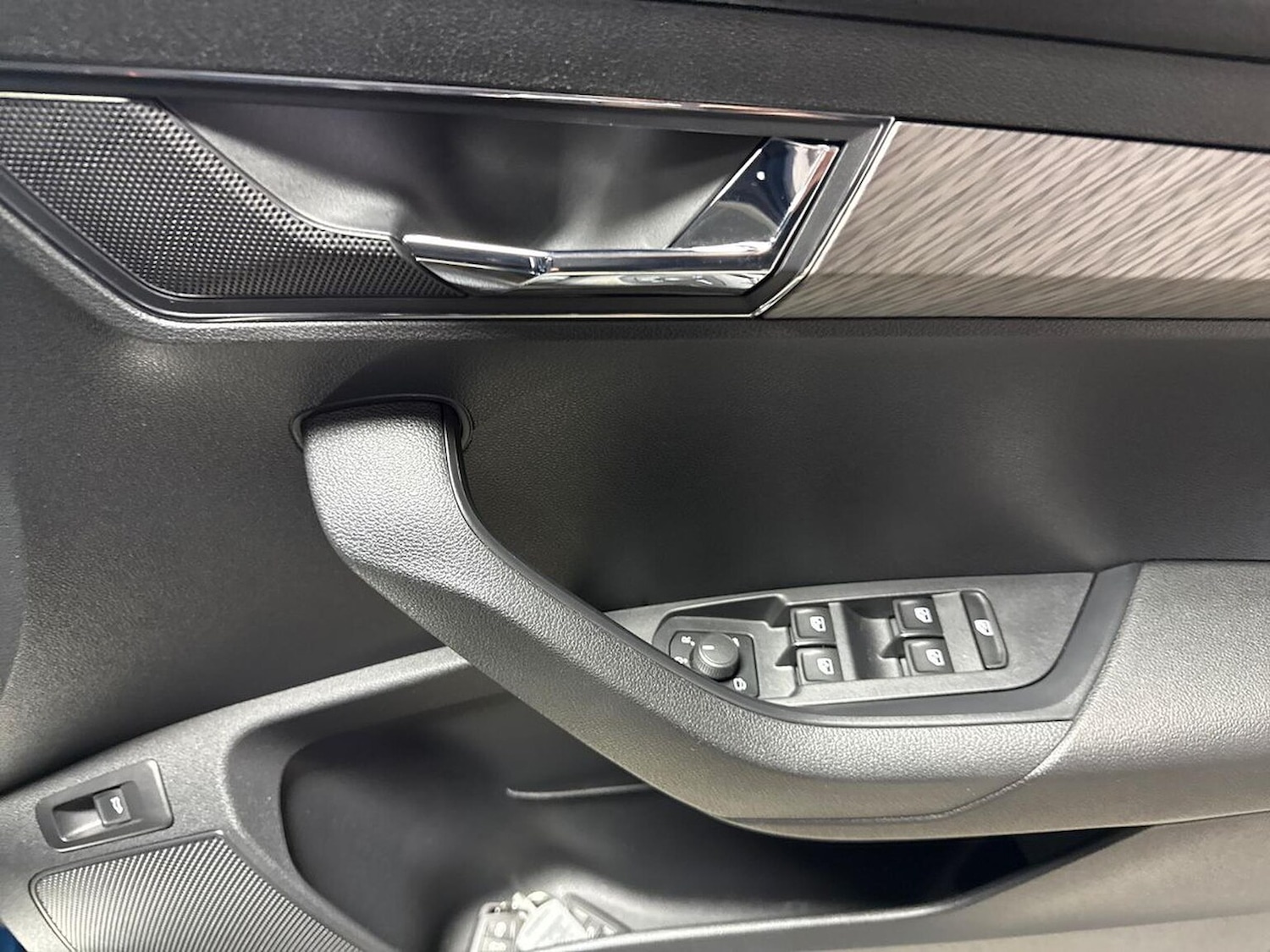 Used Skoda Karoq 2022 for sale - 76127181: Photo 21