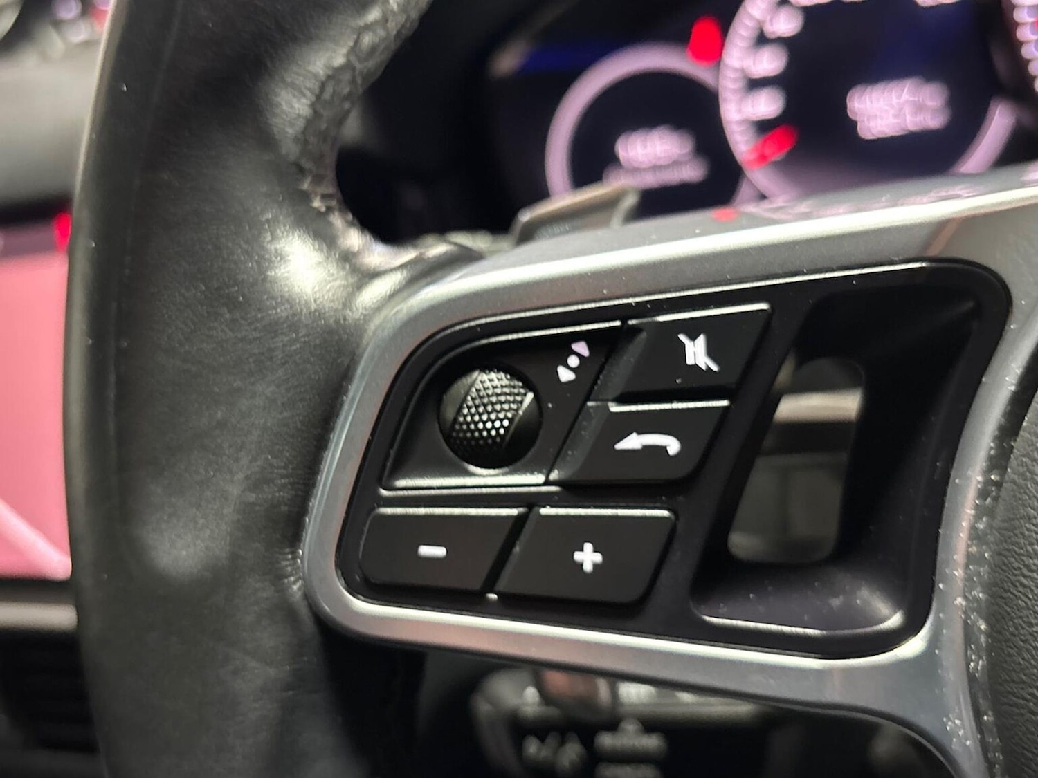 Used Porsche Cayenne 2021 for sale - 76101361: Photo 24