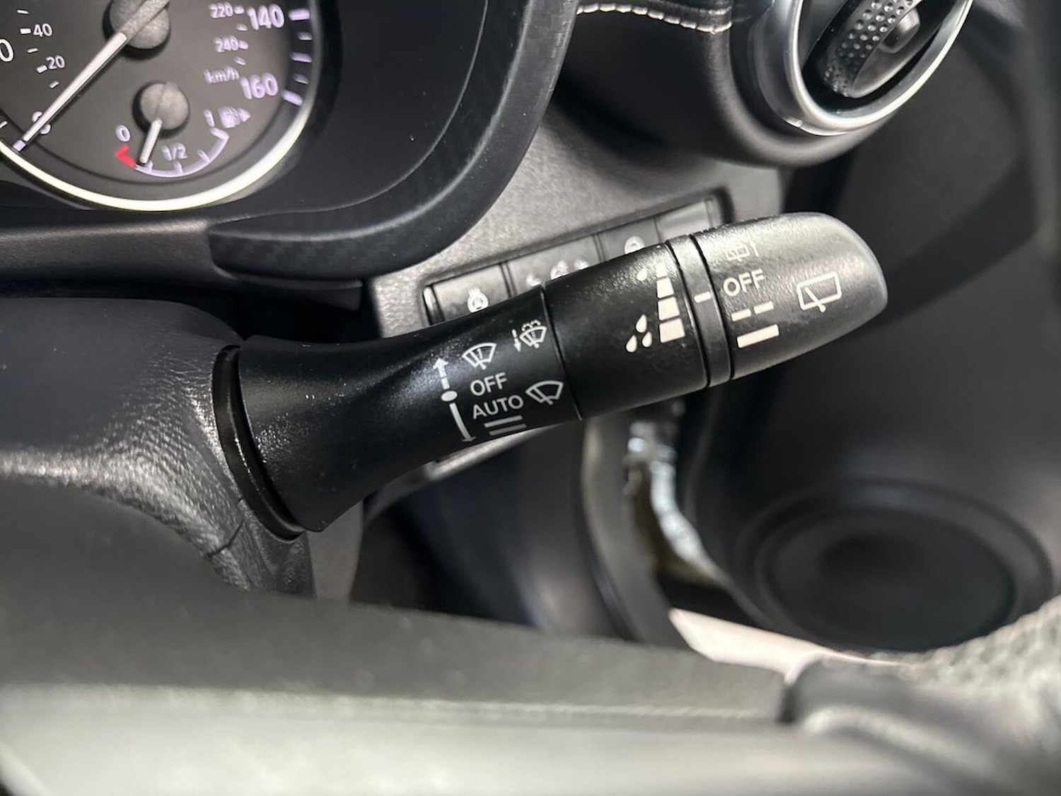 Used Nissan Juke 2023 for sale - 78191360: Photo 28