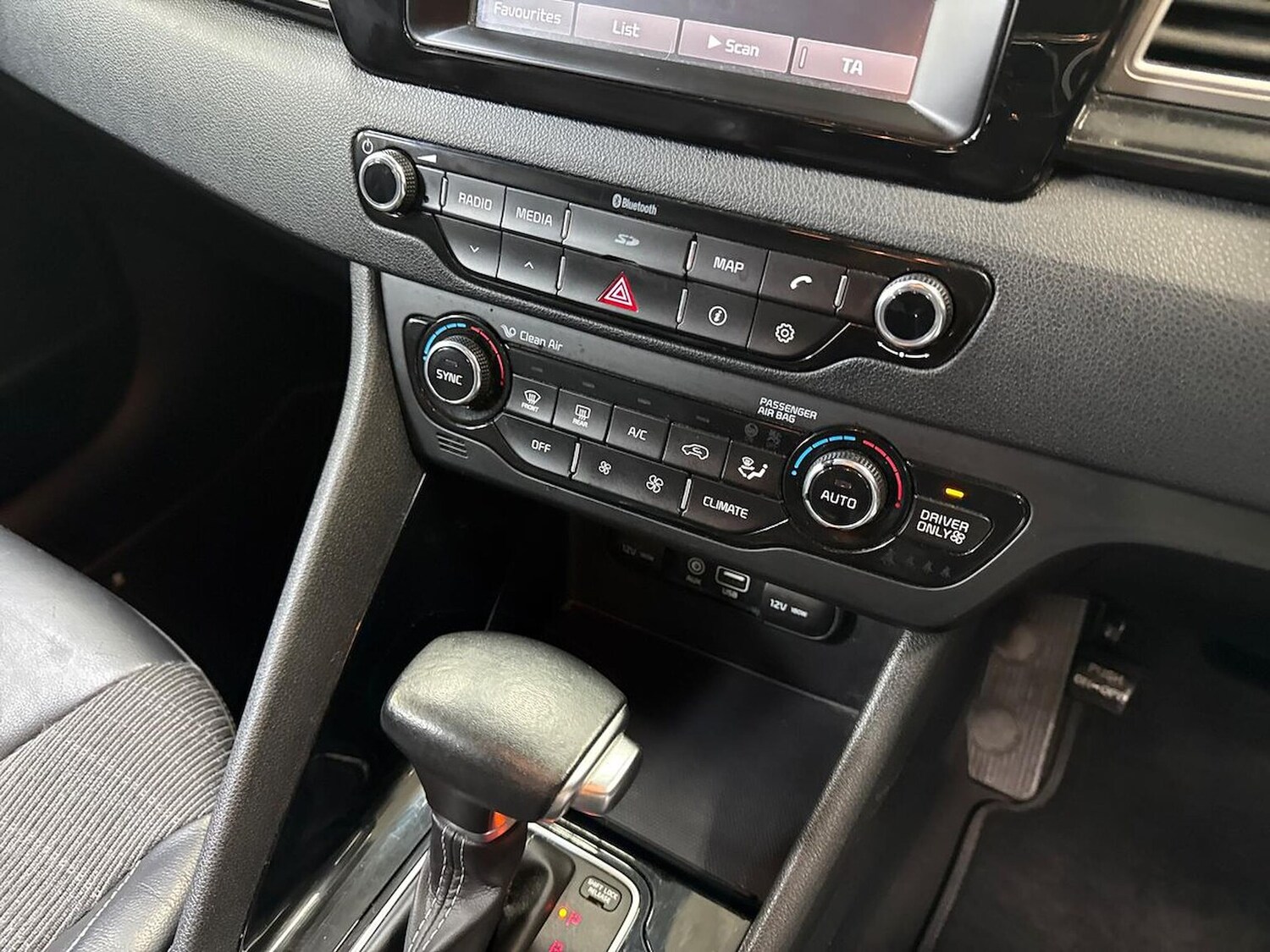 Used Kia Niro 2016 for sale - 77707394: Photo 12