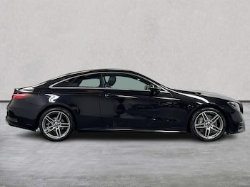 Used Mercedes-Benz E Class 2020 for sale - 79240476: Photo