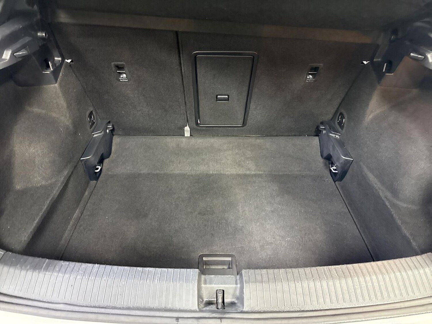 Used Volkswagen T-Roc 2022 for sale - 77715436: Photo 17