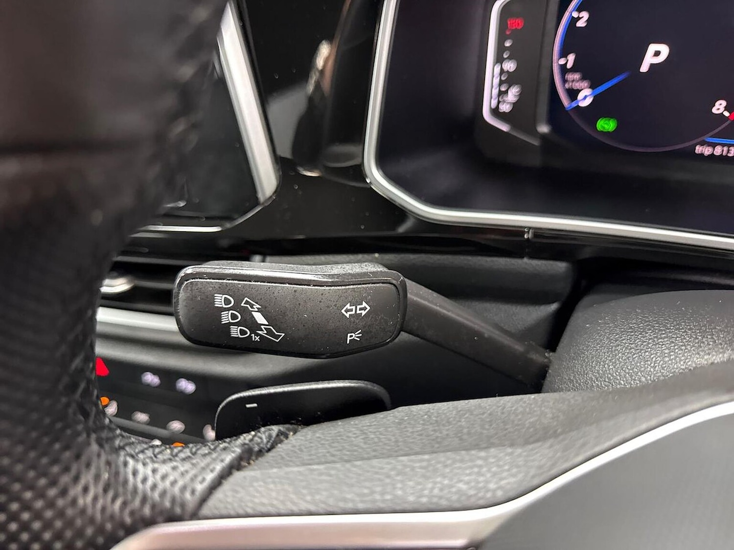 Used Volkswagen T-Roc 2022 for sale - 77715436: Photo 26