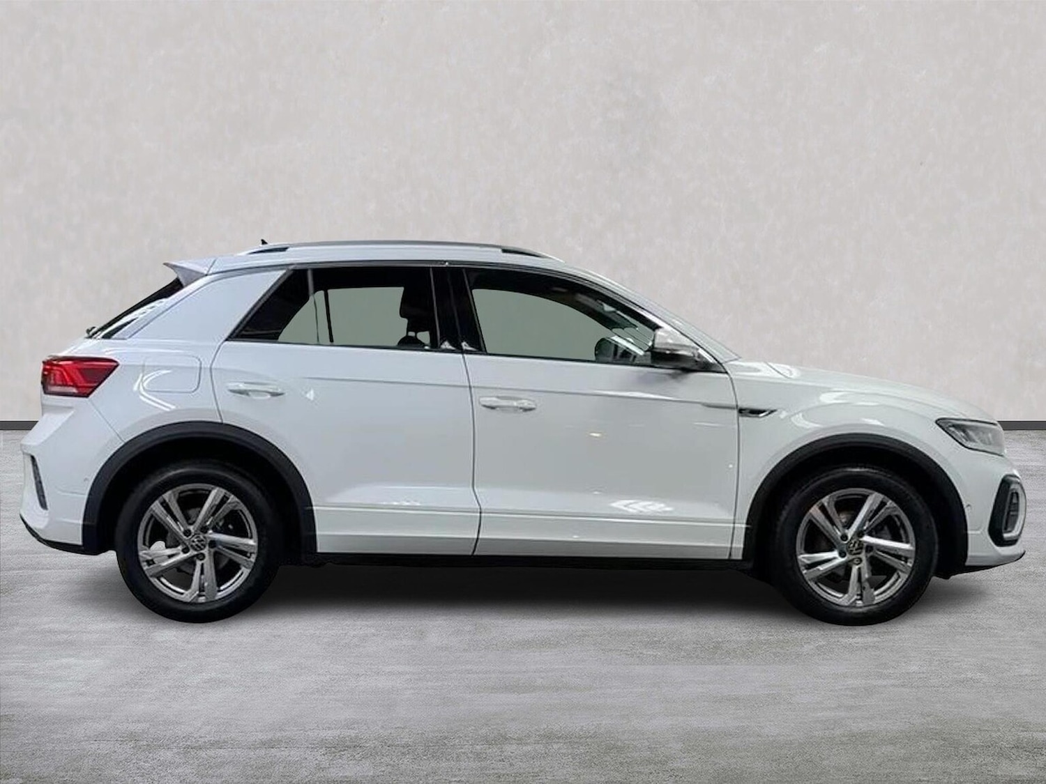 Used Volkswagen T-Roc 2022 for sale - 77715436: Photo 3