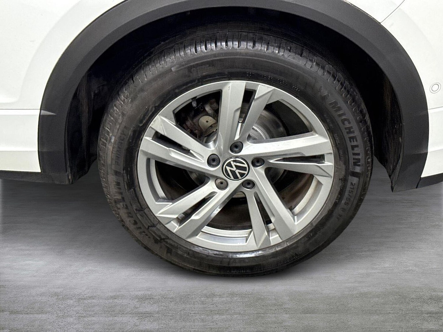 Used Volkswagen T-Roc 2022 for sale - 77715436: Photo 6