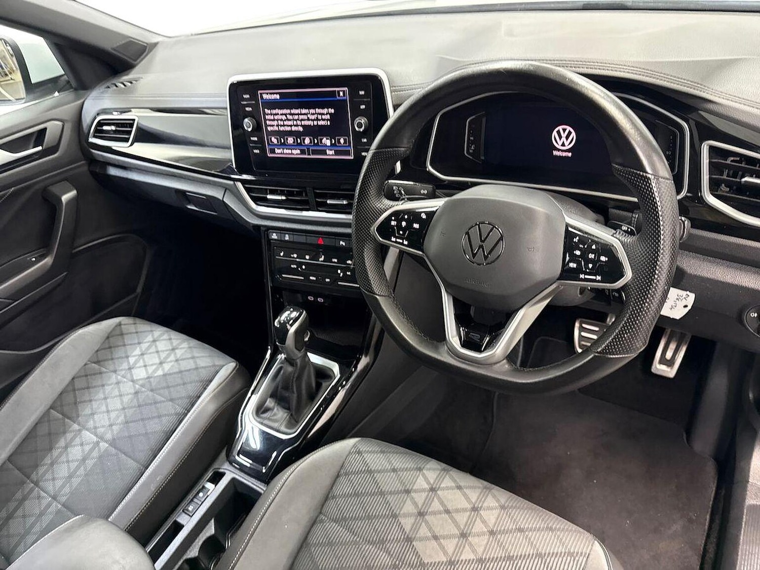 Used Volkswagen T-Roc 2022 for sale - 77715436: Photo 8